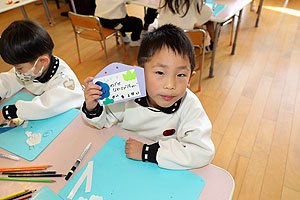 絵馬の制作　たんぽぽ