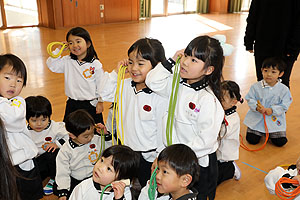 体操教室　ー縄跳びー　きりん