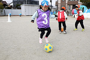 サッカー教室が開かれました　D・E