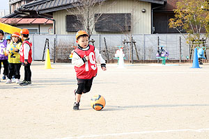 サッカー教室が開かれました　D・E