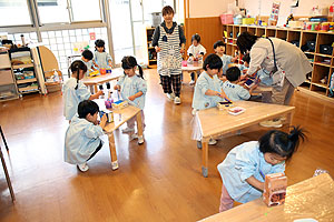 作品展の制作活動　あひる