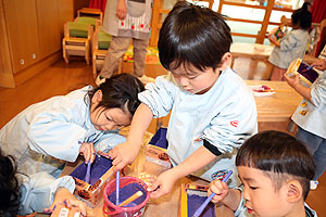 作品展の制作活動　あひる