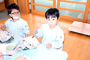 作品展の制作活動　ことり