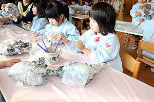 作品展の制作活動　ことり