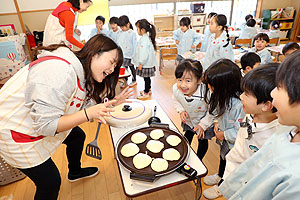 ホットケーキパーティ　　ばら・さくら