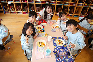 ホットケーキパーティ　　ばら・さくら