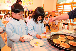 ホットケーキパーティ　　うさぎ・ことり・ぱんだ