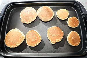 ホットケーキパーティ　　うさぎ・ことり・ぱんだ