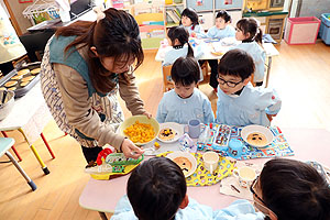 ホットケーキパーティ　　うさぎ・ことり・ぱんだ