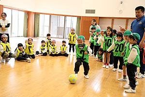 白熱！サッカー大会　NO.1　年長組