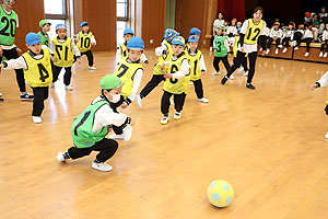 白熱！サッカー大会　NO.1　年長組