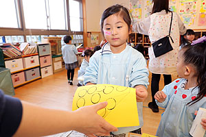 作品展の制作活動　　きりん