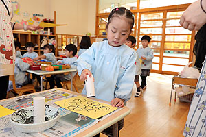 作品展の制作活動　　きりん