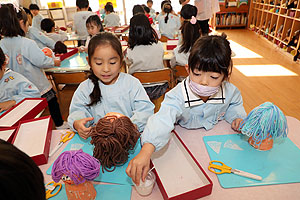 作品展の制作活動　　さくら・ひまわり