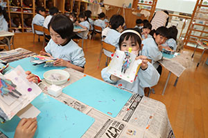 作品展の制作活動　たんぽぽ・すみれ