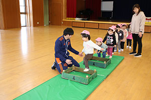 体操教室がありました　ひよこ