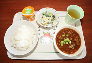 作品展かんばんの制作活動　　たんぽぽ