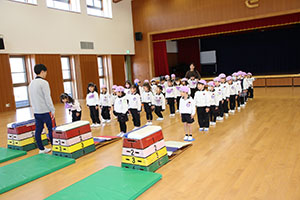 体操教室　ー跳び箱ー　すみれ
