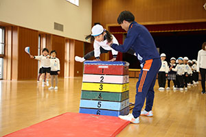 体操教室　ー跳び箱ー　さくら