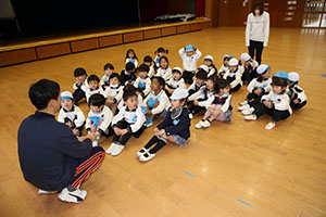 体操教室　ー跳び箱ー　さくら