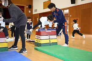 体操教室　ー跳び箱ー　たんぽぽ