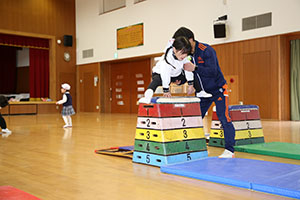 体操教室　ー跳び箱ー　たんぽぽ