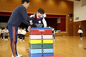 体操教室　ー跳び箱ー　たんぽぽ