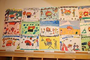 作品展の各クラスの個性あふれる作品　　　年長組