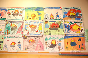 作品展の各クラスの個性あふれる作品　　　年長組