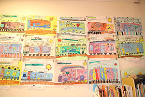 作品展の各クラスの個性あふれる作品　　　年長組