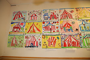 作品展の各クラスの個性あふれる作品　　　年長組