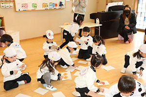 作品展が行われました 　年中組　ー1日目ー
