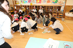 作品展が行われました 　年中組　ー1日目ー