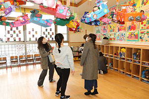 作品展が行われました 　年中組　ー2日目ー