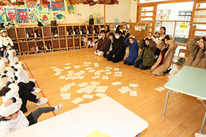 作品展が行われました 　年中組　ー2日目ー