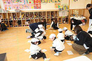 作品展が行われました 　年中組　ー2日目ー