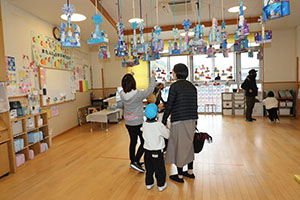作品展が行われました 　年中組　ー2日目ー