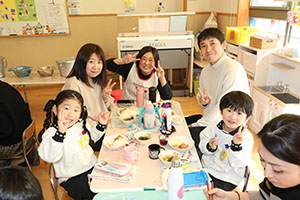 作品展　給食試食会 　　年中組　　ー2日目ー