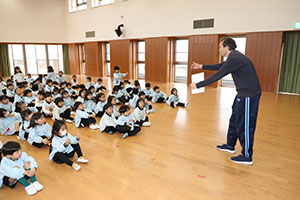 イングリッシュ　ひまわり・さくら・たんぽぽ