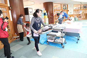 マグロ解体ショーが行われました！　NO．2