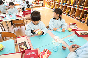 カップケーキの制作　さくら