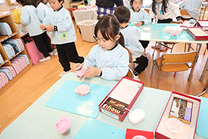 カップケーキの制作　さくら
