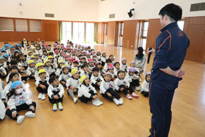がんばりマンカード　表彰式　年中組