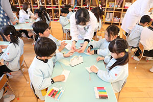 科学教室「色の不思議」　D・E