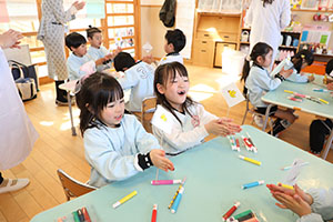 科学教室「色の不思議」　D・E