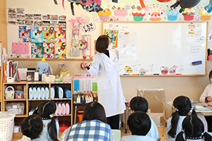 科学教室「色の不思議」　D・E