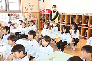 科学教室「色の不思議」　D・E