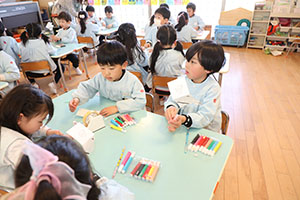 科学教室「色の不思議」　D・E