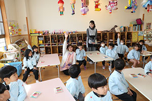 科学教室「色の不思議」　A・B・C