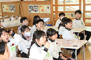 科学教室「色の不思議」　A・B・C